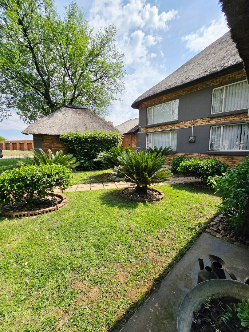 Commercial Property for Sale in Pretorius Kraal Free State